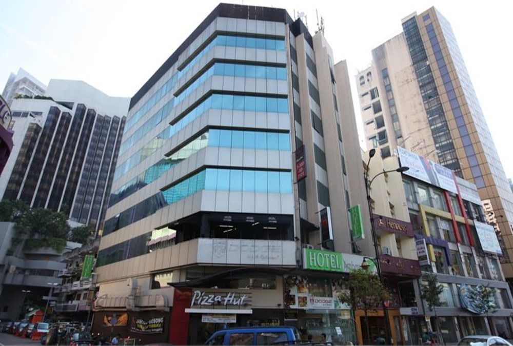Hotel Ambassador 2*